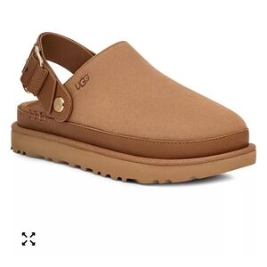 UGG Tan Women's Goldenstar Villa Clogs